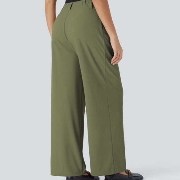 High Waisted Plicated Side Pocket Wide Leg Micro Waffle Work Pants - Picture 3 of 4